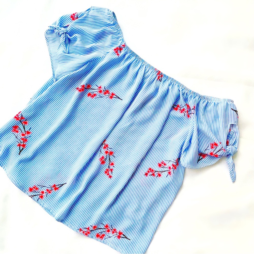PINK ROSE Cold Shoulder/Tie Sleeves Top, Sz M, NWOT